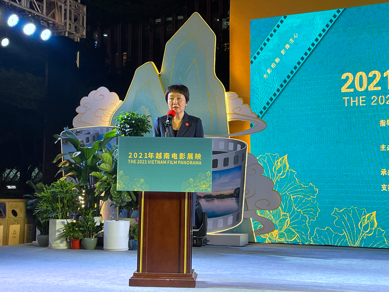 澳门新威斯尼斯人平台党委副书记、总经理，大地飞歌集团党委书记、董事长刘巧瑛致辞.jpg